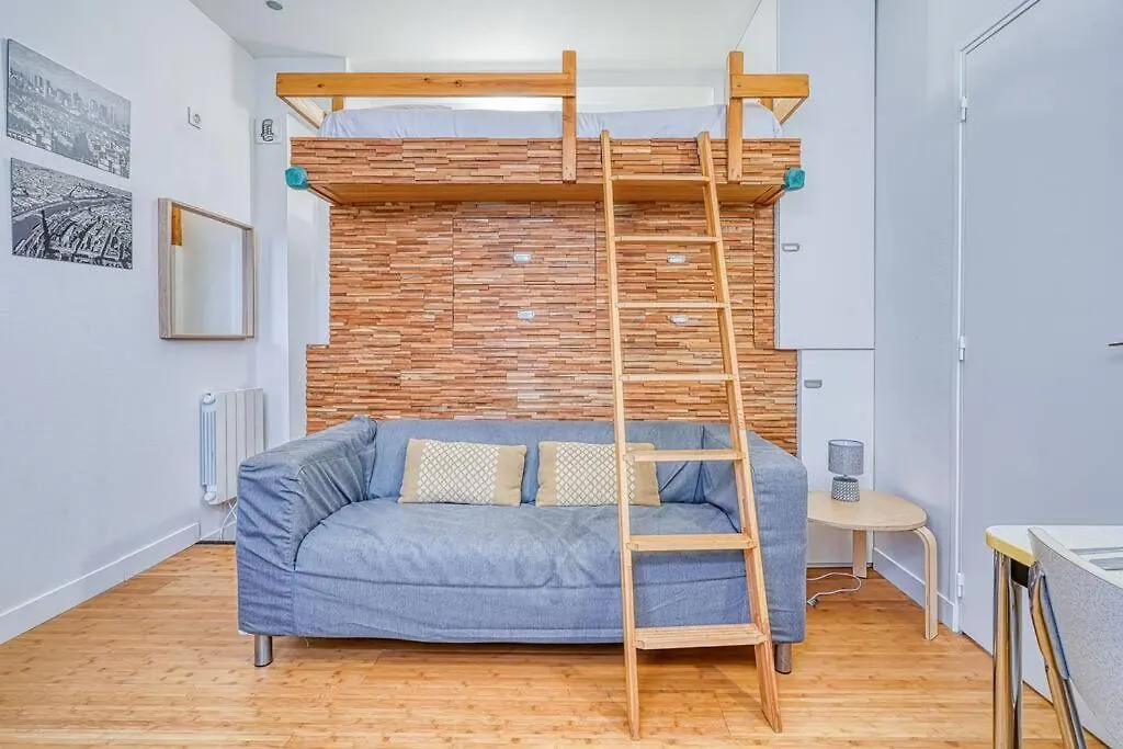 Apartment Boulevard Voltaire - Ii